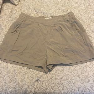 Khaki Hi-waist Shorts